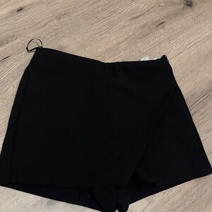 Zara Women's skort